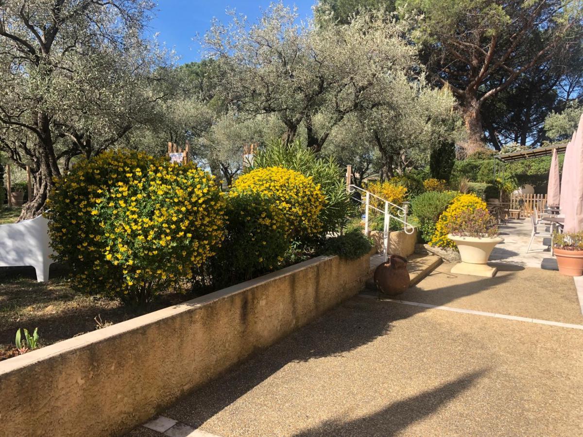 La Picholine En Provence Hotel Nyons Exterior photo